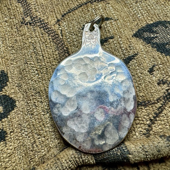 Antique spoon and 1916 penny pendant. - Picture 7 of 11